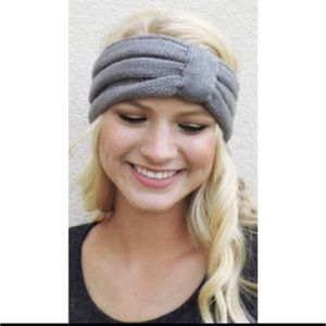 Grey knotted sweater headband